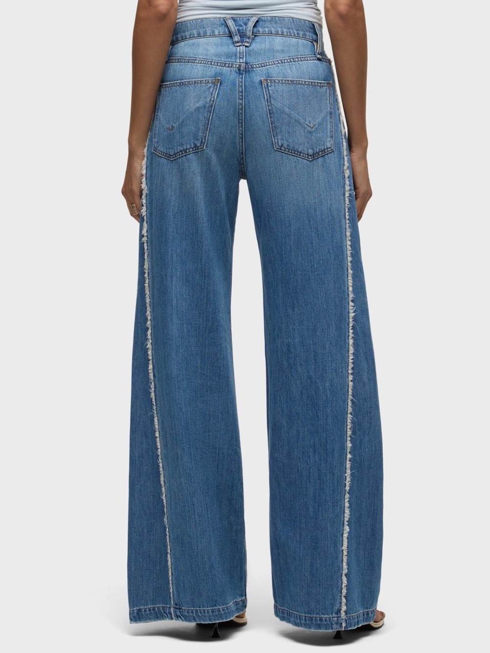 Hudson Jodie Loose Fit Wide Leg Denim Jean With Frayed Seams Unravel Size 29 8 - Picture 3 of 12